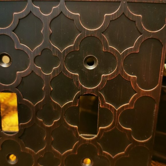 Trio of Embossed Allen and Roth Cast Bronze Light Switch Plates Covers - Picture 5 of 11